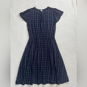 Old Navy short sleeve flutter sleeve navy blue plaid -Size Small